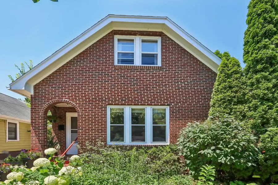406 Maple Avenue, Madison, WI 53704 - #3