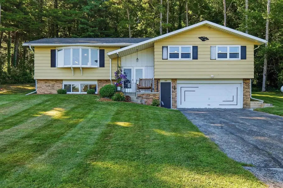 527 Peerless Road, Belleville, WI 53508 - #2