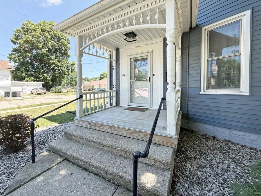 442 N Monroe Street, Waterloo, WI 53594 - #3