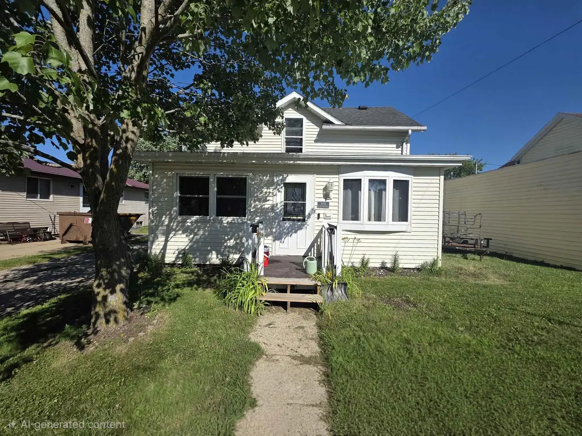 515 N Glendale Avenue, Tomah, WI 54660 - #1