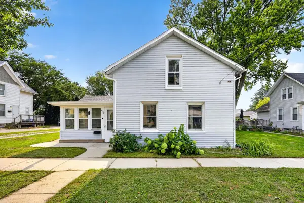408 N Warren Street, Watertown, WI 53098