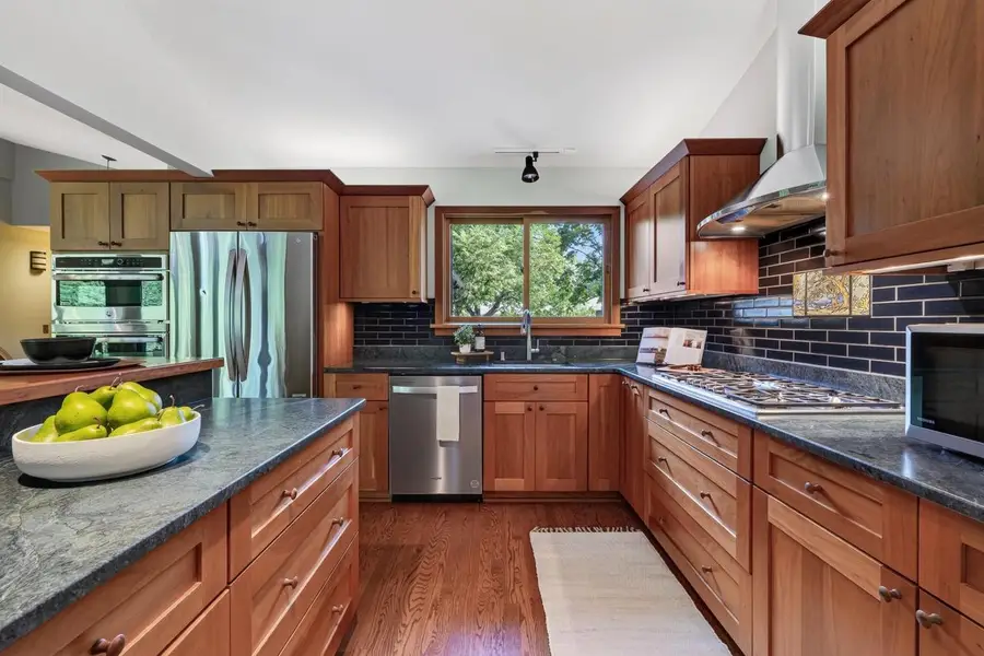 5202 S Hill Drive, Madison, WI 53705 - #2