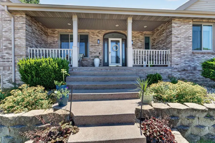 1158 Bluebird Trail, Waunakee, WI 53597 - #2