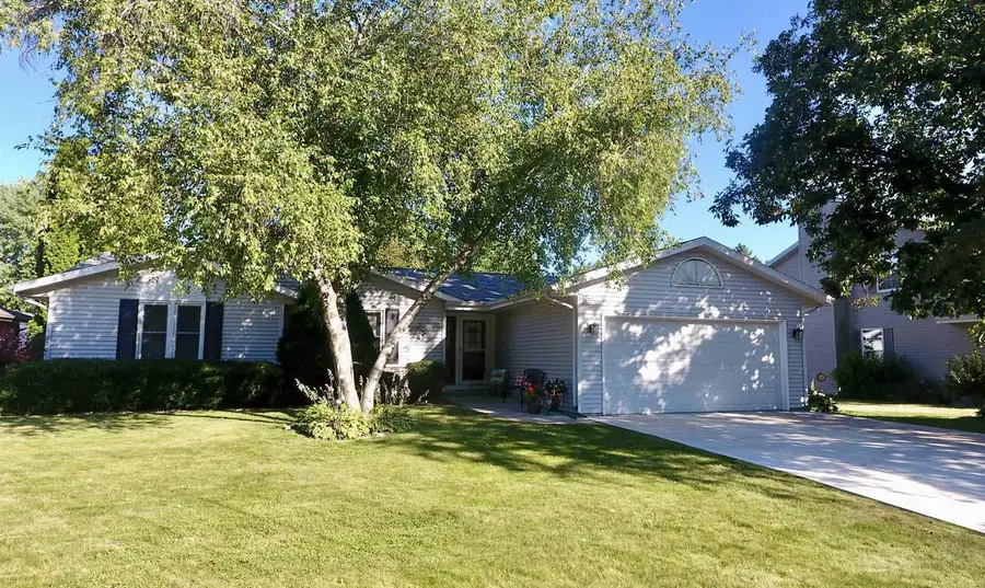 4126 Tanglewood Drive, Janesville, WI 53546 - #2