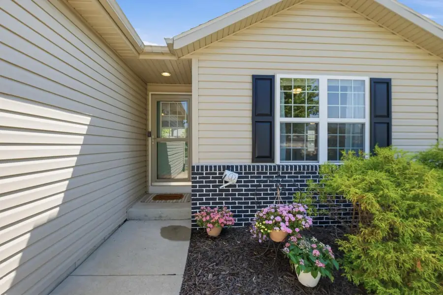 1365 Savannah Woods Drive, Edgerton, WI 53534 - #3