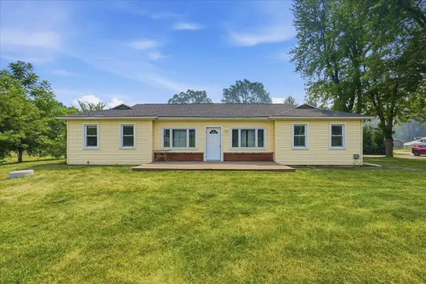 5140 Irish Lane, Fitchburg, WI 53711