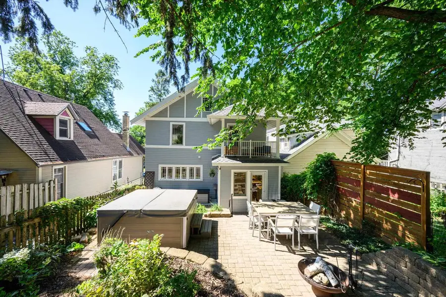1233 E Johnson Street, Madison, WI 53703 - #2
