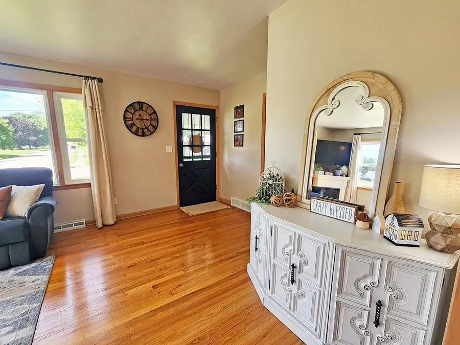 1324 House Street, Beloit, WI 53511 - #3