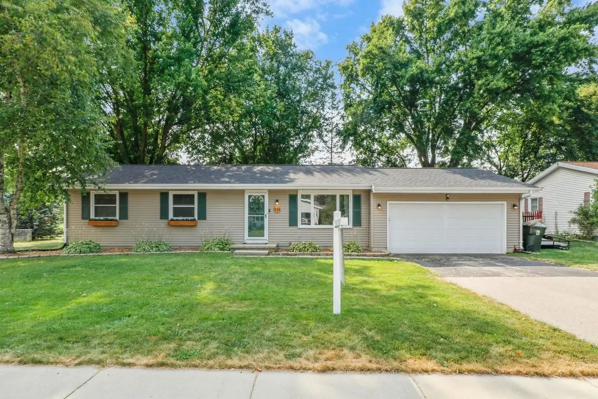 934 Jerico Lane, Sun Prairie, WI 53590 - #1