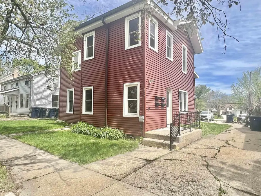 306 N Academy Street, Janesville, WI 53548 - #3