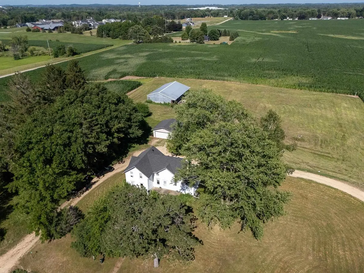 1038 Highway 138, Stoughton, WI 53589 - #1