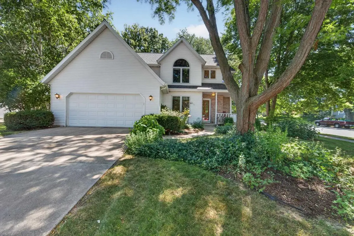 873 Peregrine Circle, Oregon, WI 53575 - #1