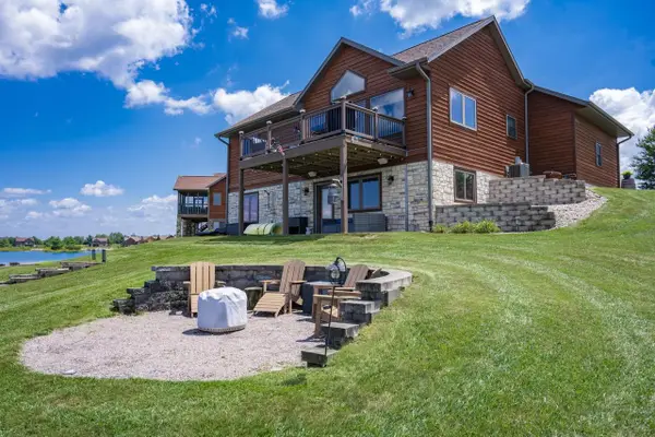 N8432 Lookout Point Court, New Lisbon, WI 53950