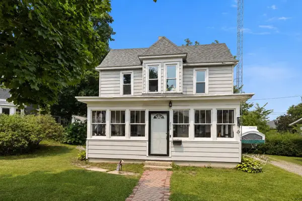 213 W Marion Street, Portage, WI 53901