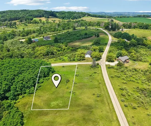 Lot 543 Wooden Shoe Ct, La Valle, WI 53941