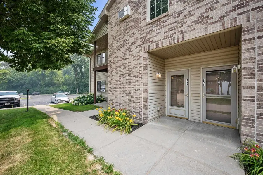 335 Starkweather Drive, Beaver Dam, WI 53916 - #2