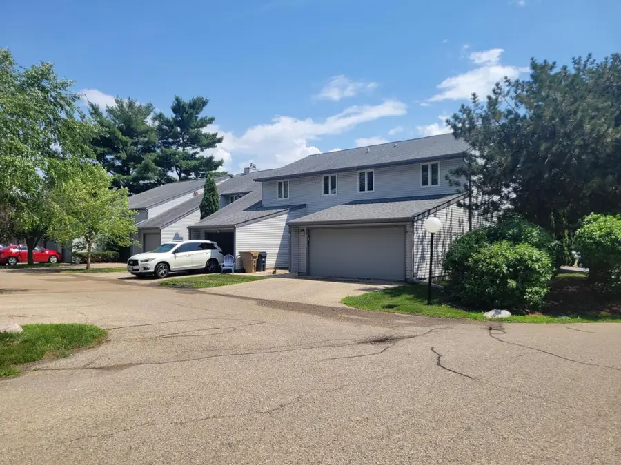 2104 Pike Drive #2104, Madison, WI 53713 - #2
