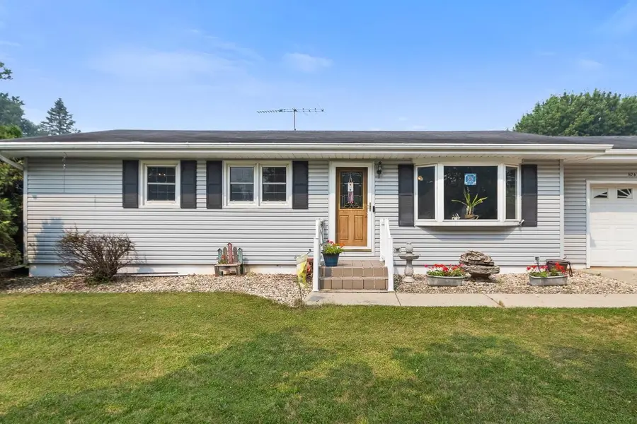 N7619 Carimaunee Drive, Portage, WI 53901 - #2