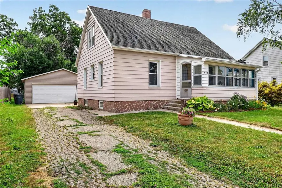 510 S Center Avenue, Jefferson, WI 53549 - #2