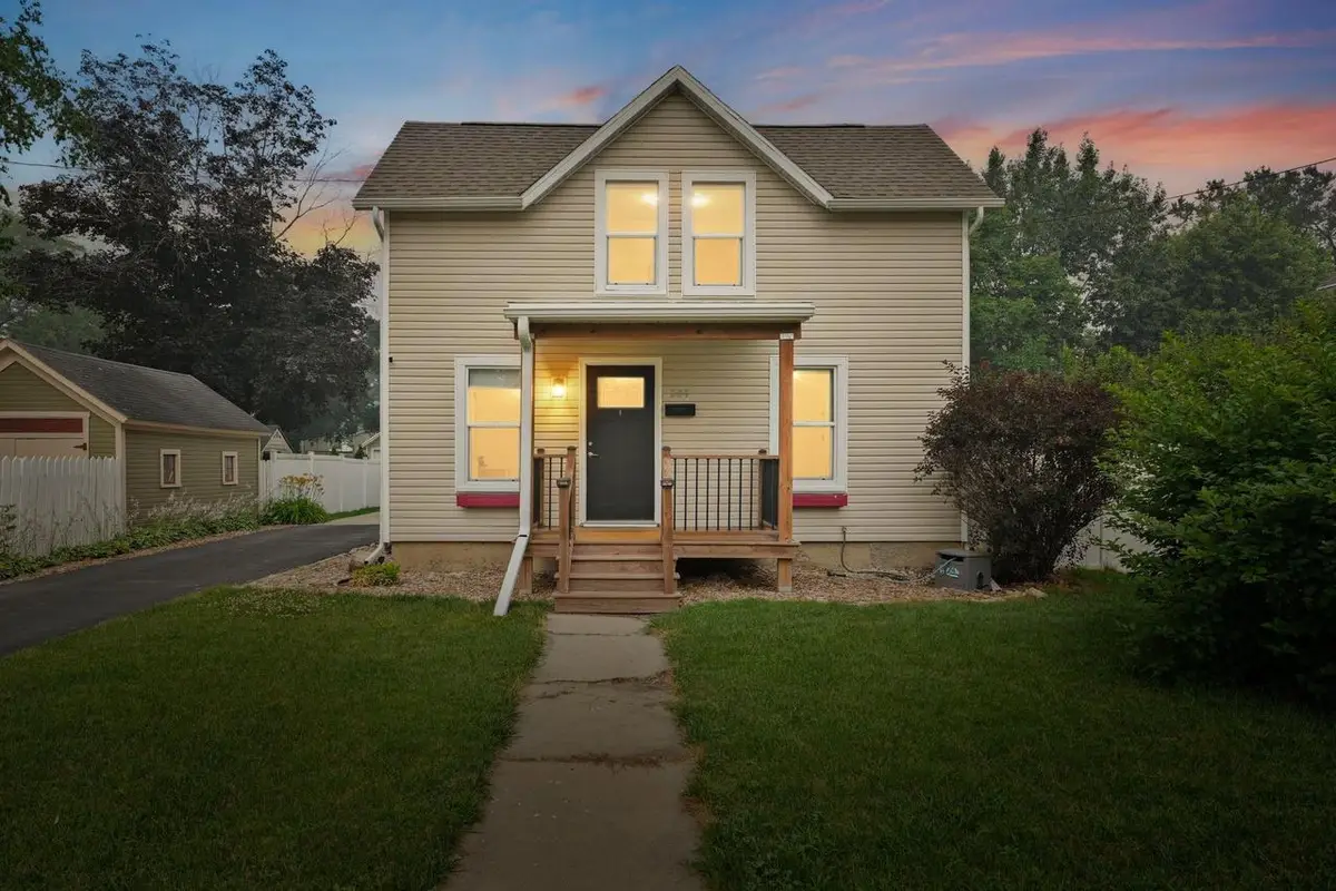209 Council Street, Fort Atkinson, WI 53538 - #1