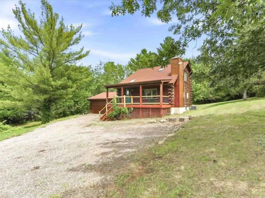 W9988 River Oaks Road, Poynette, WI 53955 - #2