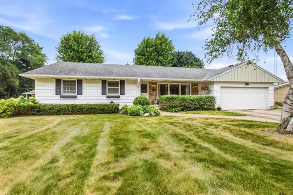 238 Woodland Court, Lake Mills, WI 53551