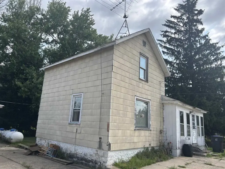 400 N Farmer Street, Princeton, WI 54968 - #2