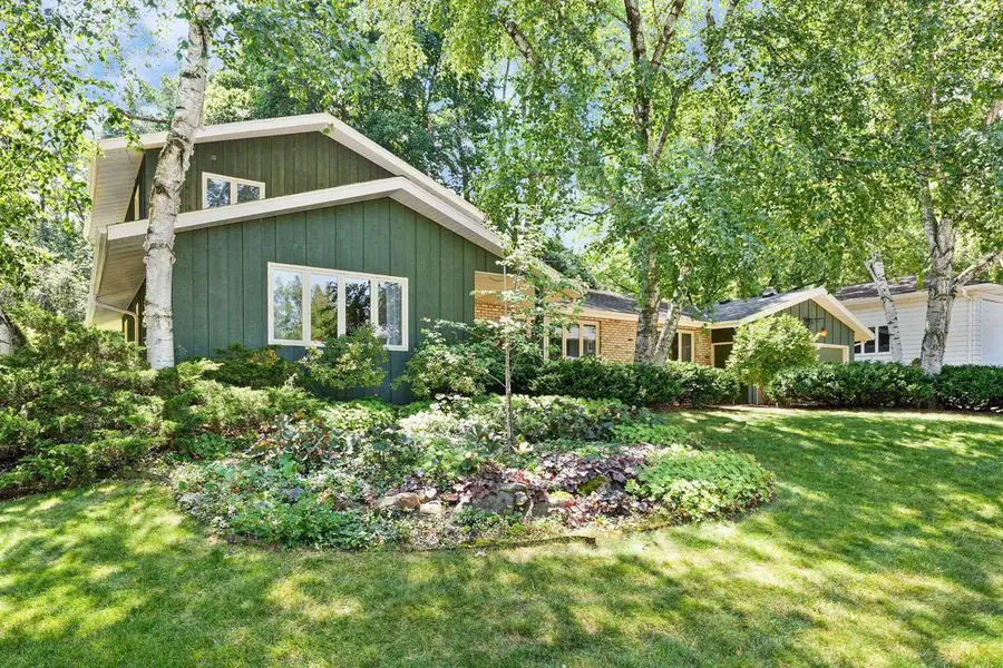 6325 Keelson Drive, Madison, WI 53705 - #2