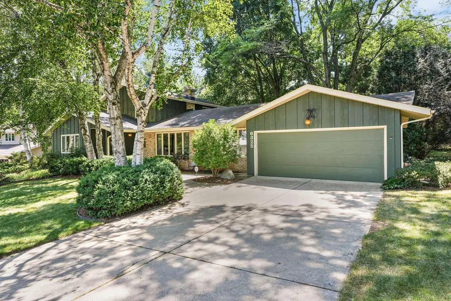6325 Keelson Drive, Madison, WI 53705 - #3