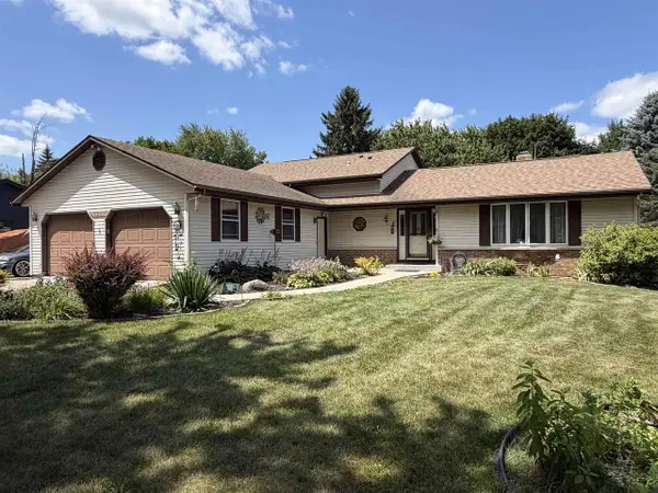 5201 N Grandeur Drive, Milton, WI 53563