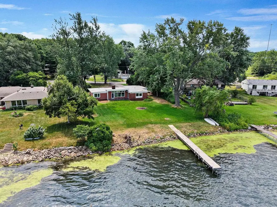 3048 Waunona Way, Madison, WI 53713 - #2