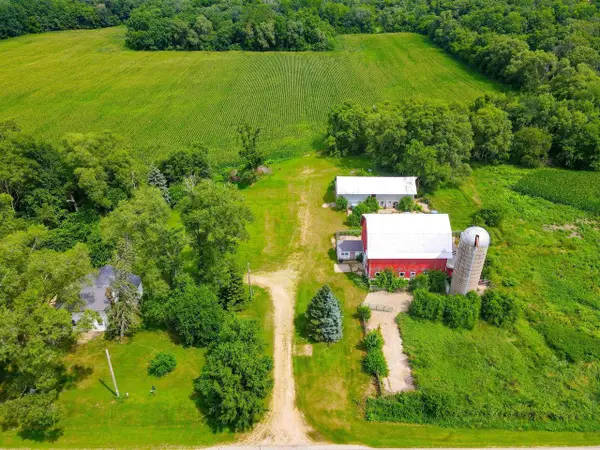 17438 W Finneran Road, Evansville, WI 53536