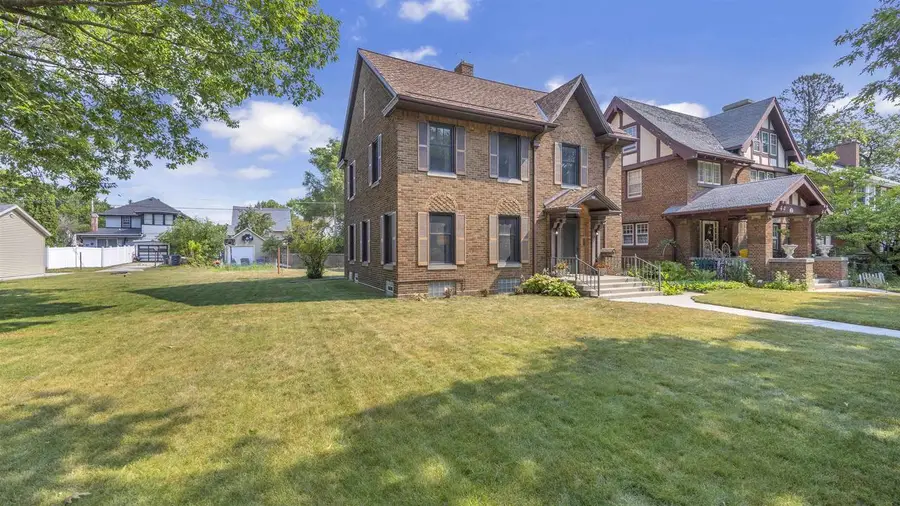 416 Lincoln Avenue, Sheboygan, WI 53081 - #3