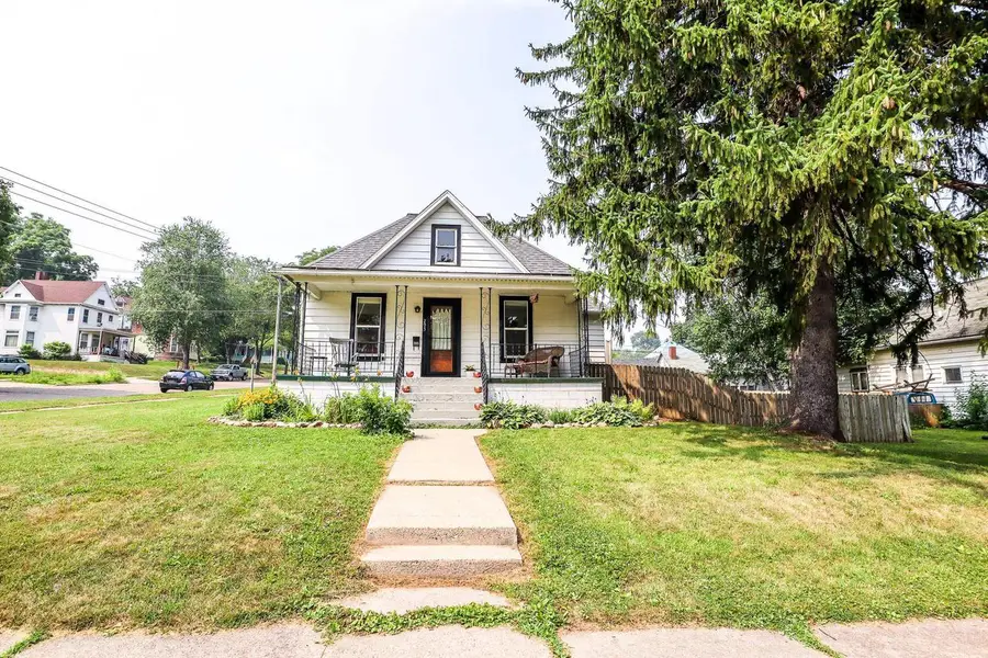 203 10th Street, Baraboo, WI 53913 - #2