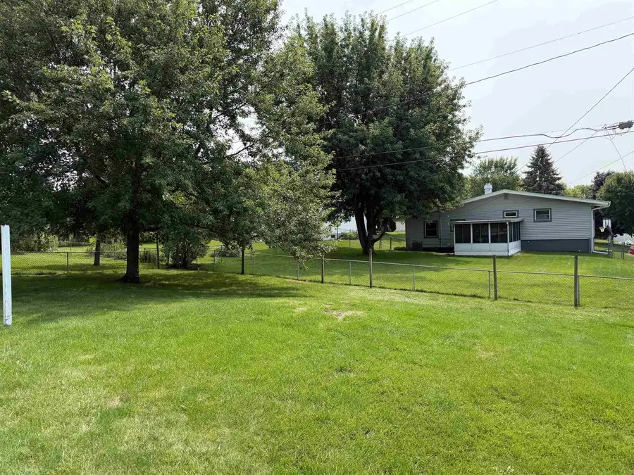 4509 Bunker Hill Lane, Madison, WI 53704 - #3