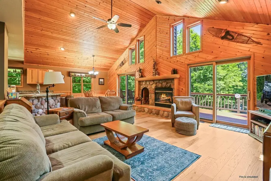 10147 S Kaubashine Drive, Hazelhurst, WI 54531 - #3
