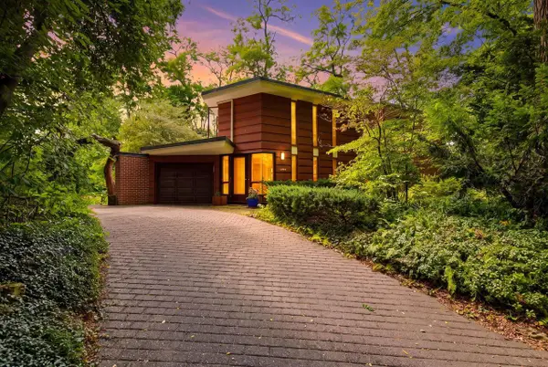 1003 Oak Way, Madison, WI 53705
