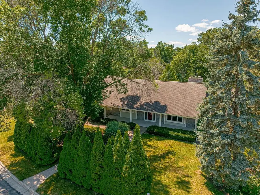 5941 Woods Edge Road, Fitchburg, WI 53711 - #3