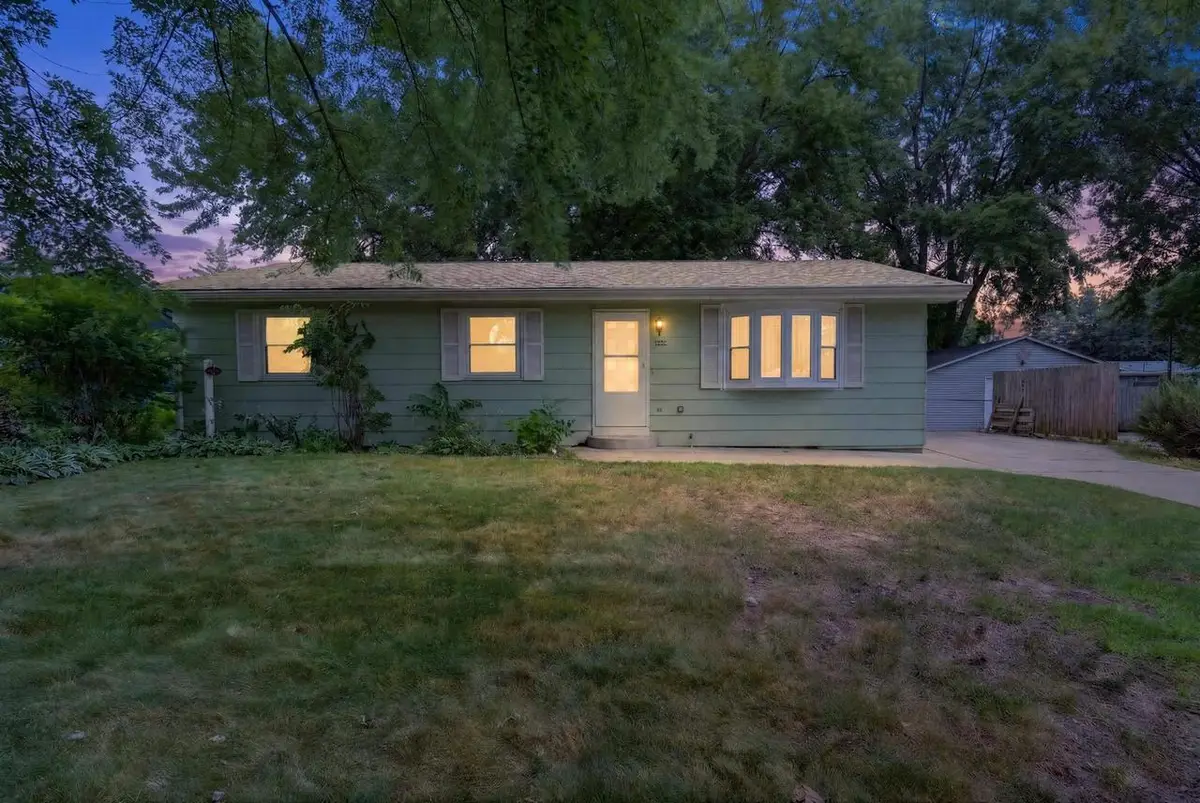 2111 S Osborne Avenue, Janesville, WI 53546 - #1