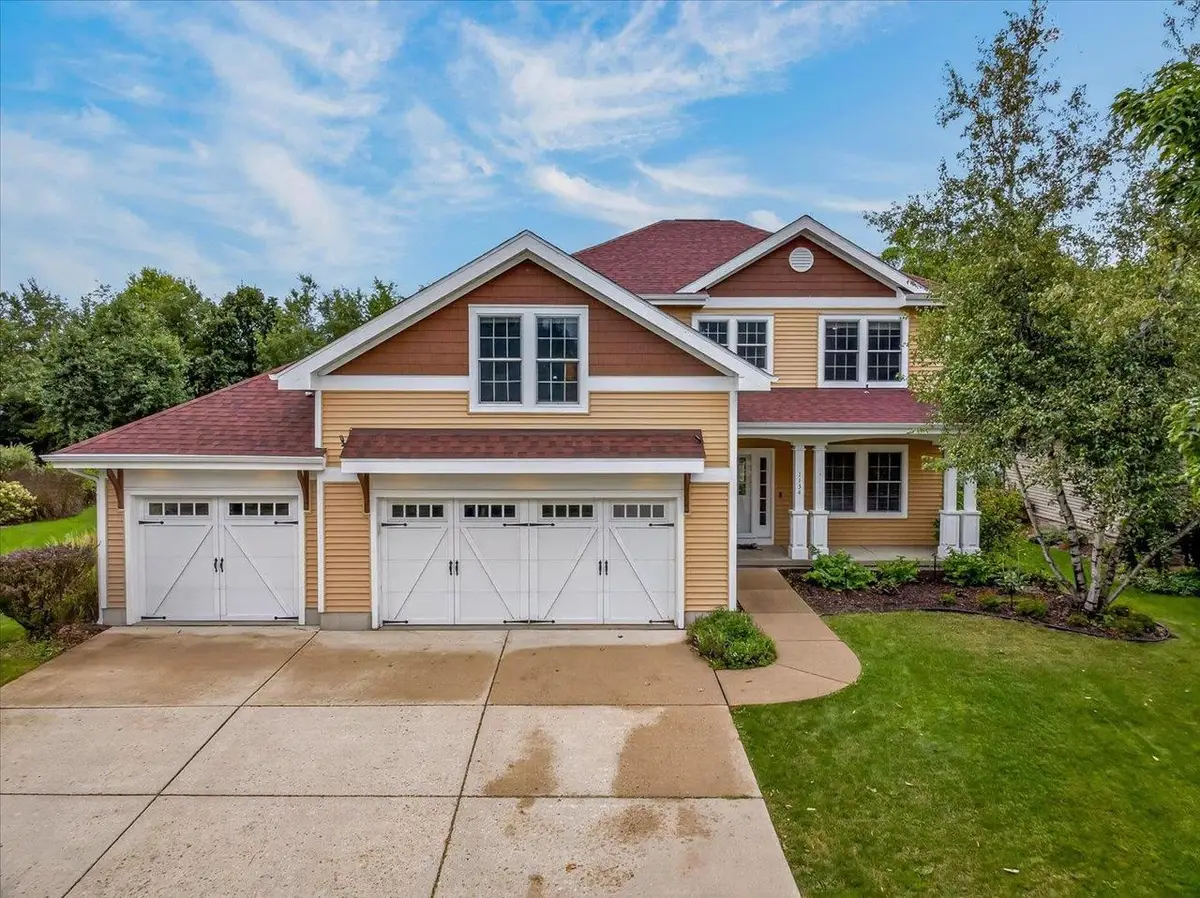 1134 Bluebird Trail, Waunakee, WI 53597 - #1