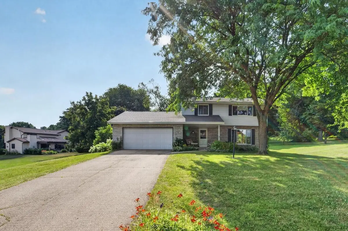 4507 Stonewood Drive, Middleton, WI 53562 - #1