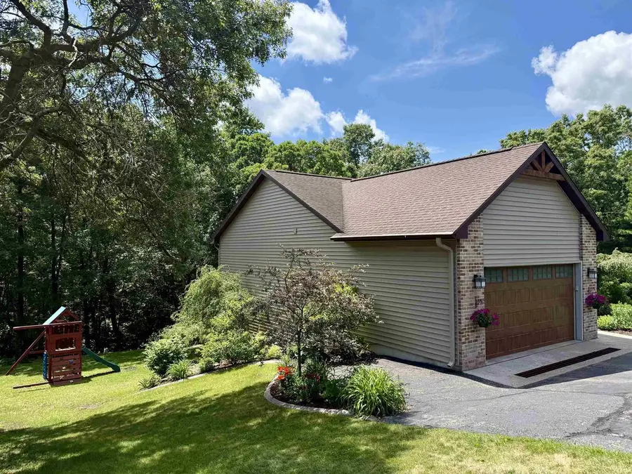 E9265 Pebblebeach Drive, Wisconsin Dells, WI 53965 - #3