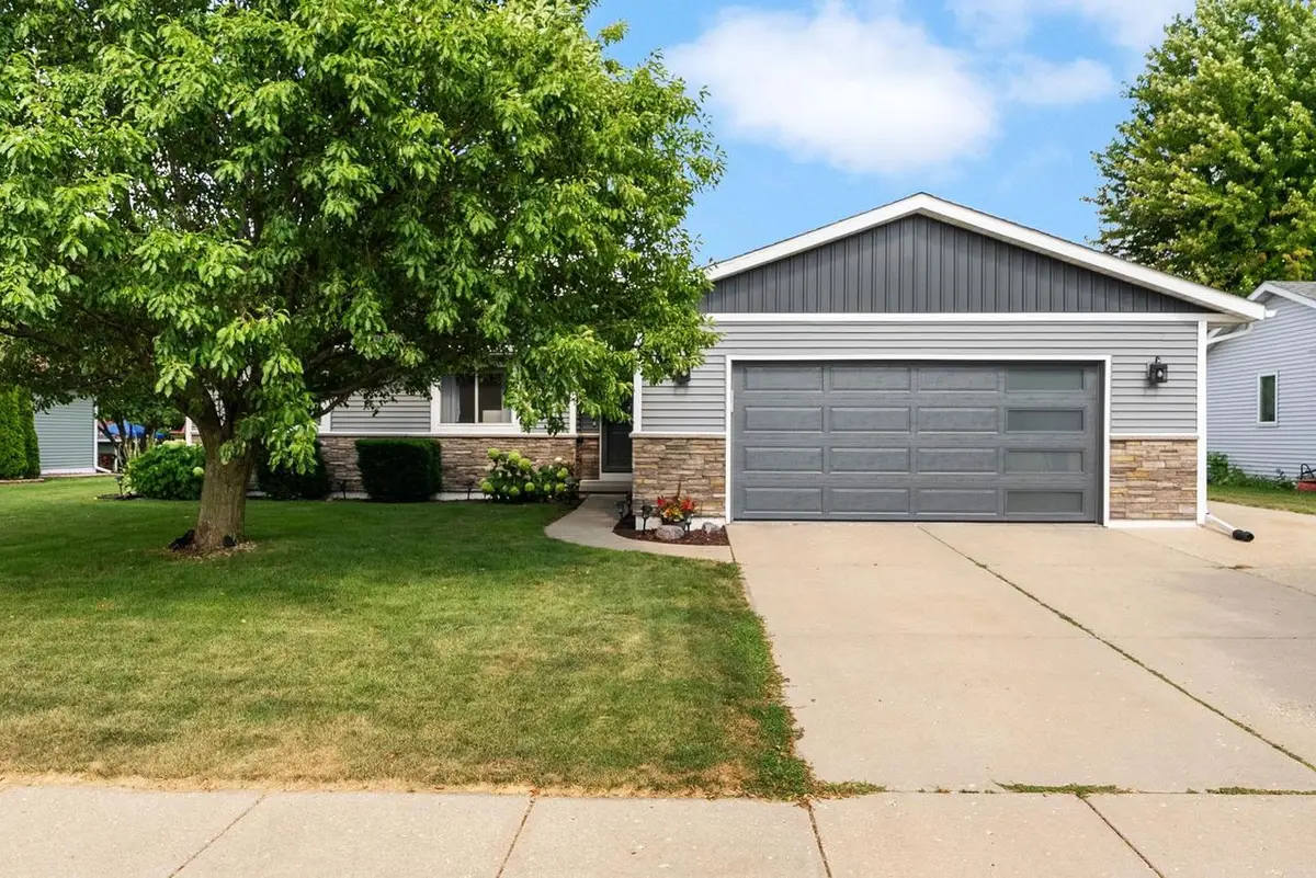 52 Hancock Lane, Evansville, WI 53536 - #1