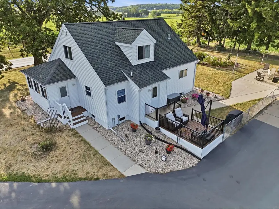 2480 Nora Road, Cottage Grove, WI 53527 - #2