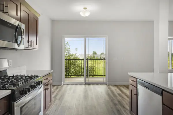 5523 Prairie Place Drive, Mcfarland, WI 53558