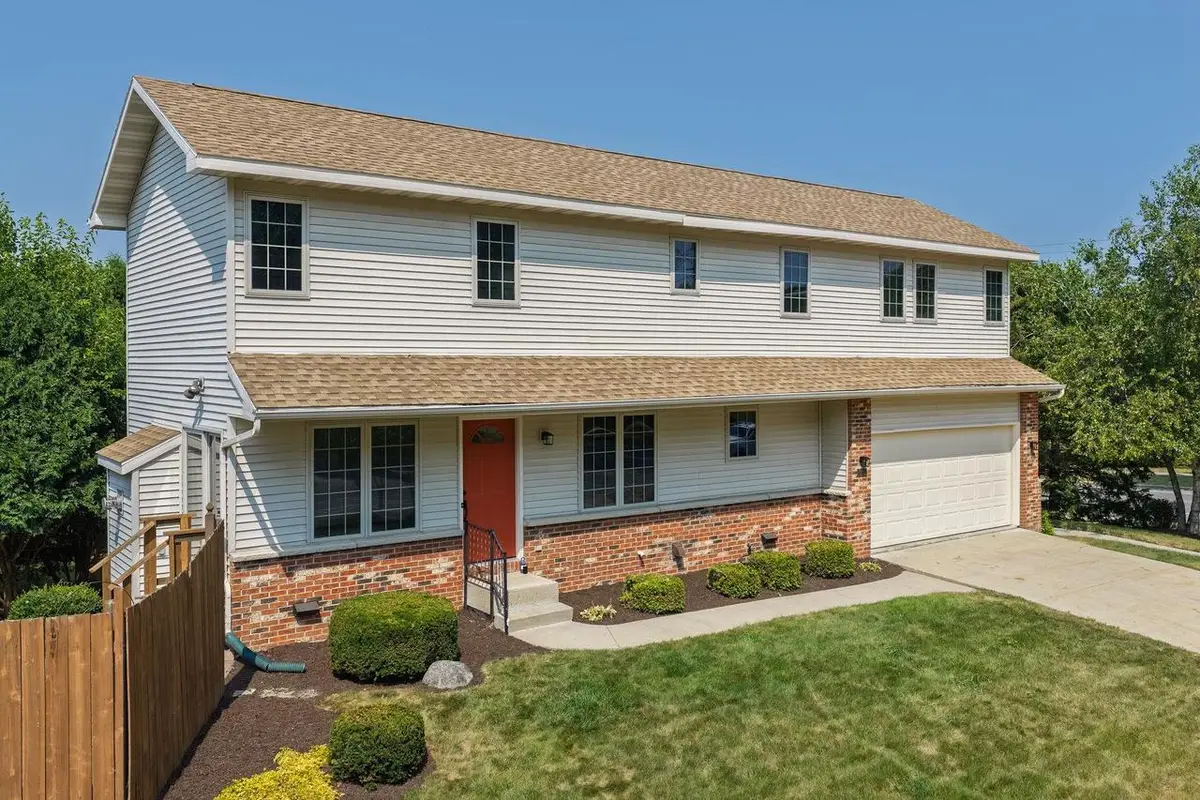 1038 N Thompson Drive, Madison, WI 53704 - #1