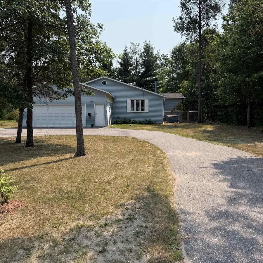 W5633 Deer Park Drive, New Lisbon, WI 53950 - #2