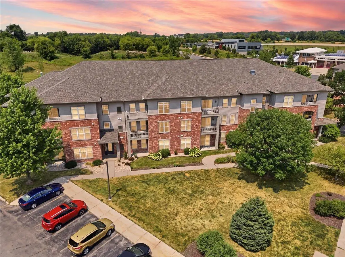121 Metro Terrace #208, Madison, WI 53718 - #1