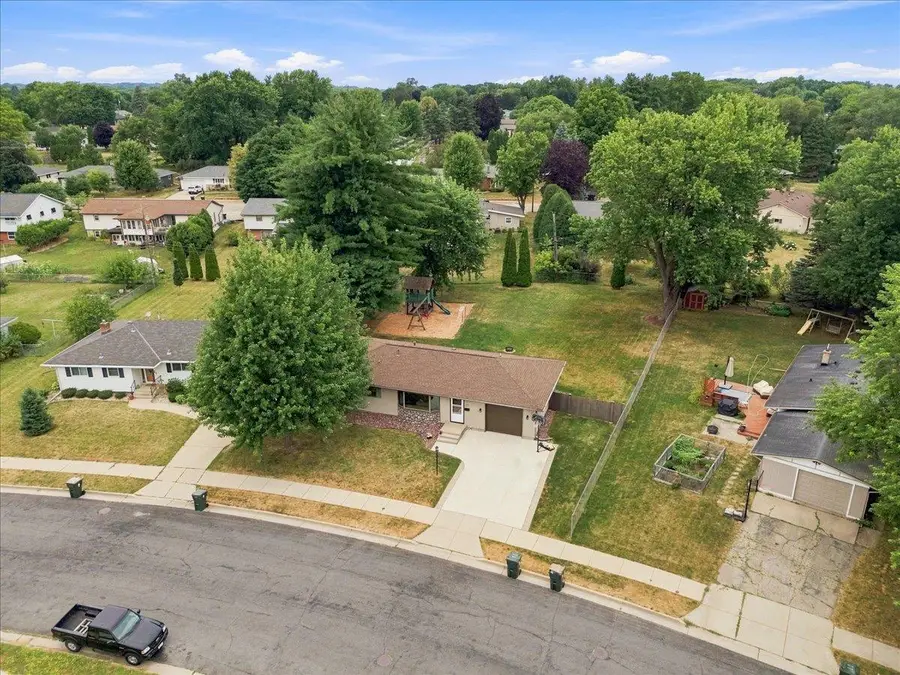 350 E Kohler Street, Sun Prairie, WI 53590 - #3