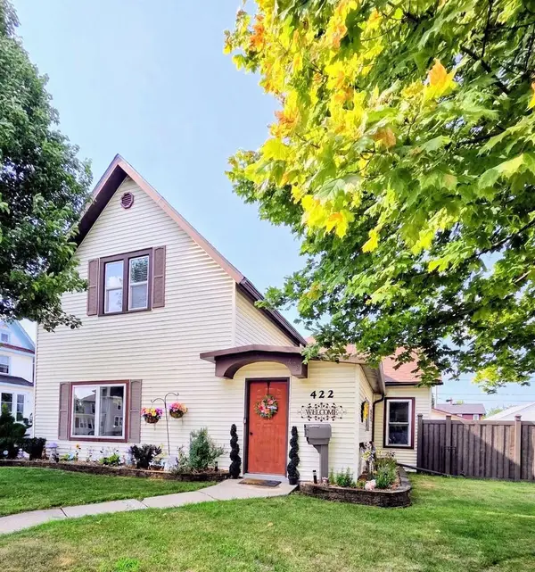 422 W. Main Street, Waupun, WI 53963